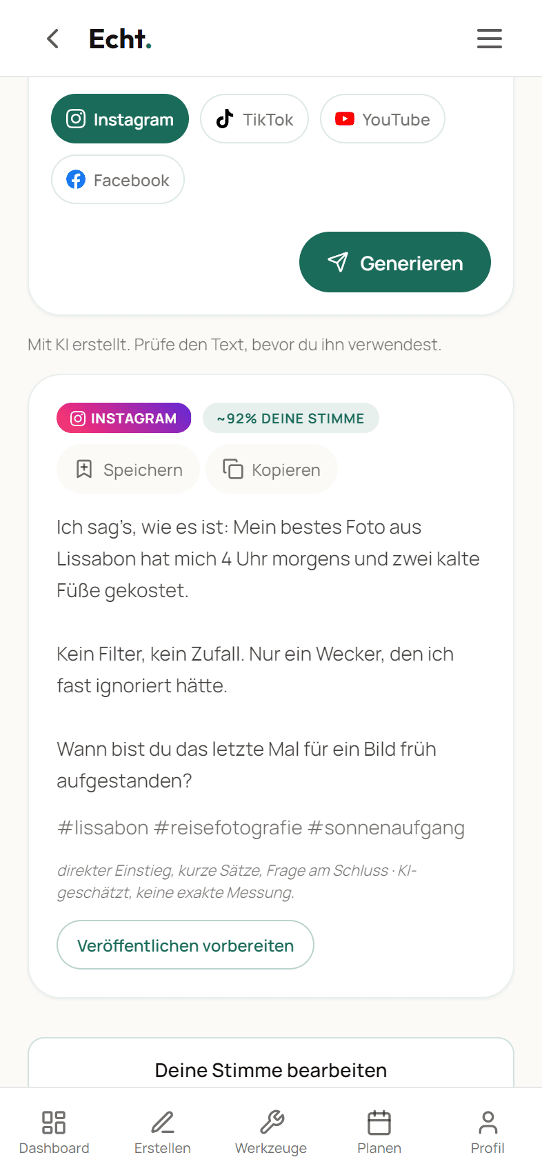 ECHTAPP auf dem Handy: fertiger Instagram-Beitrag in Lenas Ton mit Hashtags, Stil-Ähnlichkeit 92 von 100.